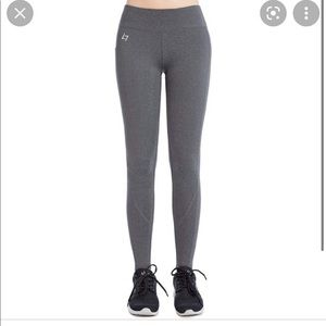 L7 fittin leggings size XXL